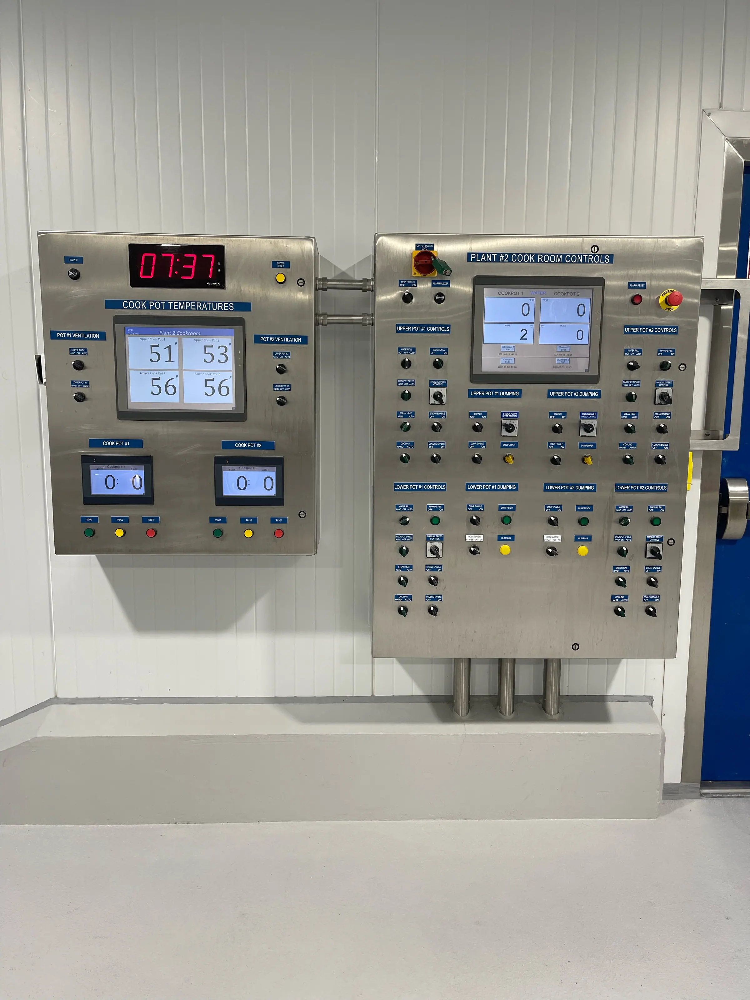 Stainless control station at Oregon Freeze Dry