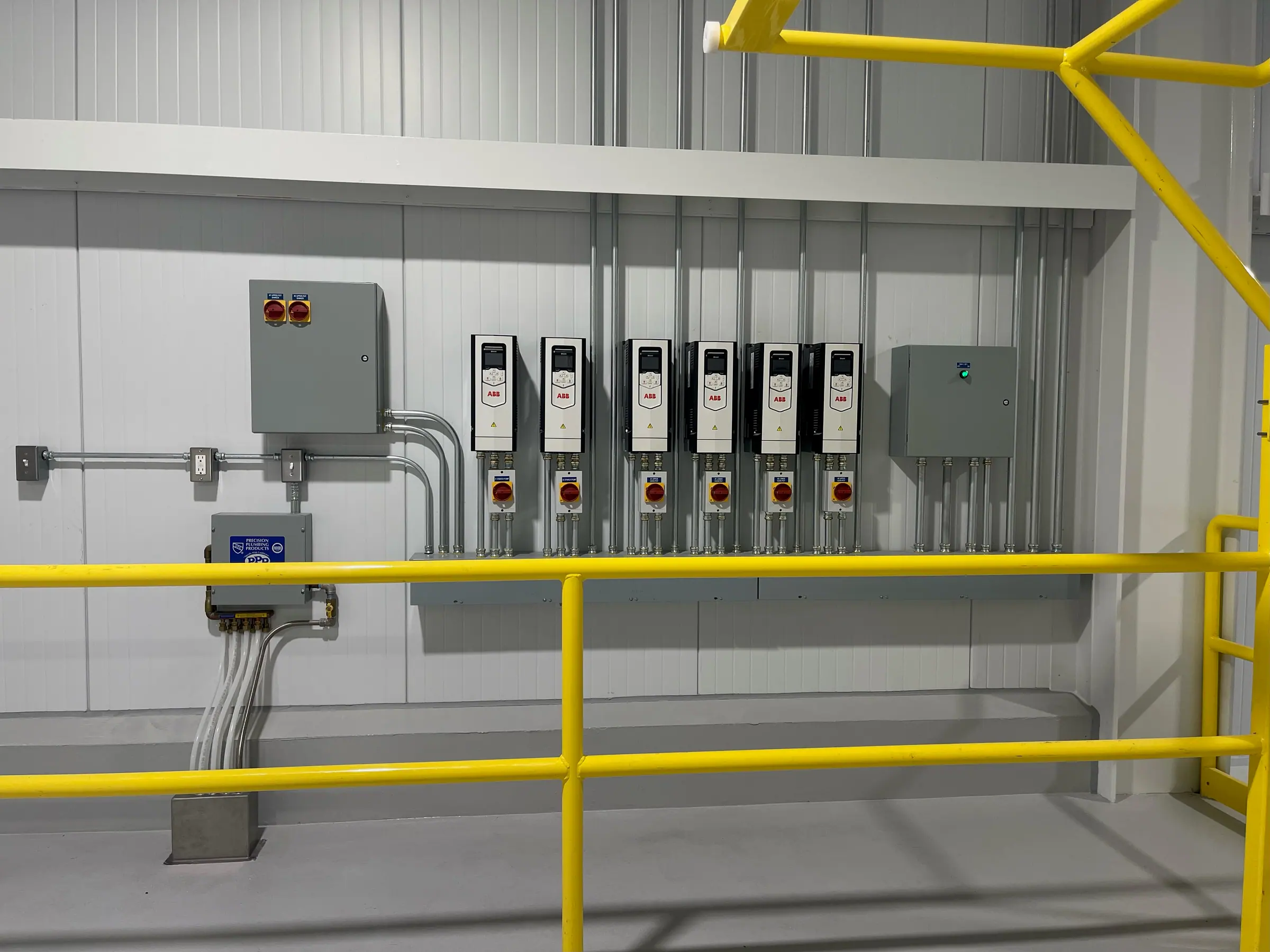 Drive wall Jimco installed at Oregon Freeze Dry